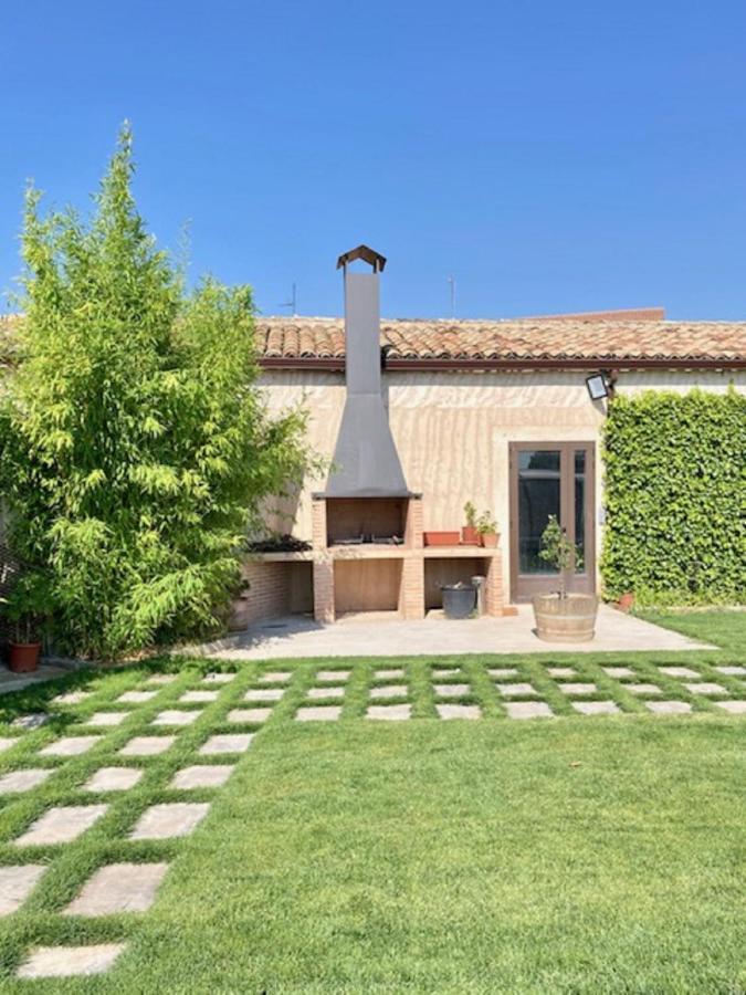Apartamento Turistico Cerca Aranda De Duero La Ren Lecres Vadocondes Buitenkant foto